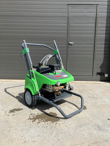 DiBO PTL-M 200/18 occasie hogedrukreiniger met benzinemotor