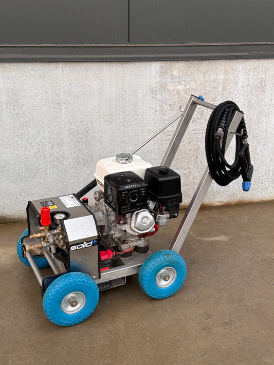 Occasie Solid HDK 200/21 – Benzine hogedrukreiniger | 200 bar – 21 l/min | Jonge occasie